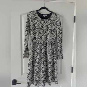 Elegant Black and White Patterned Dress